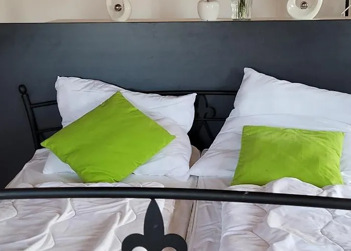 Апартаменты Im Torbau *